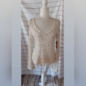 Cream Lace Long Sleeve Top